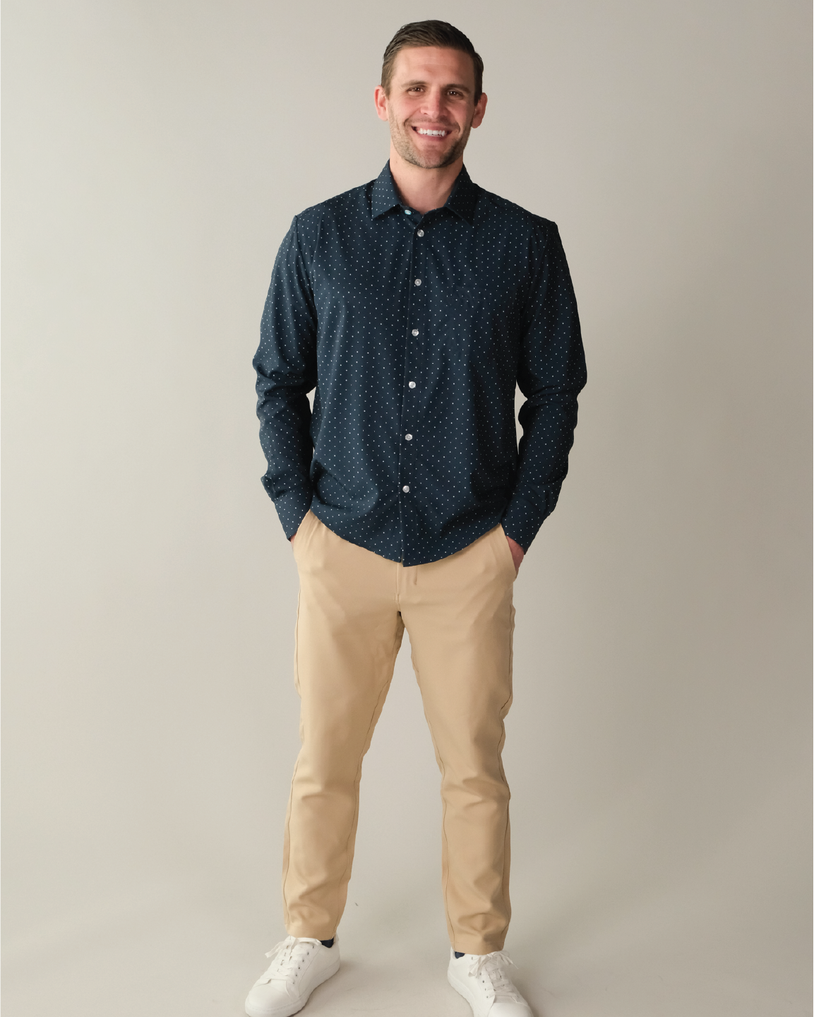 Range Shirt - Navy w/ White Polka Dots