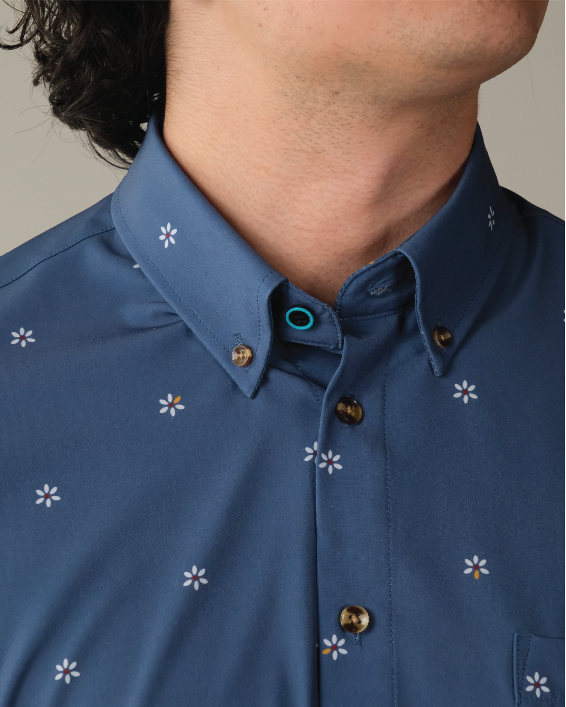 Range Shirt - Navy w/ Swiss Flowers